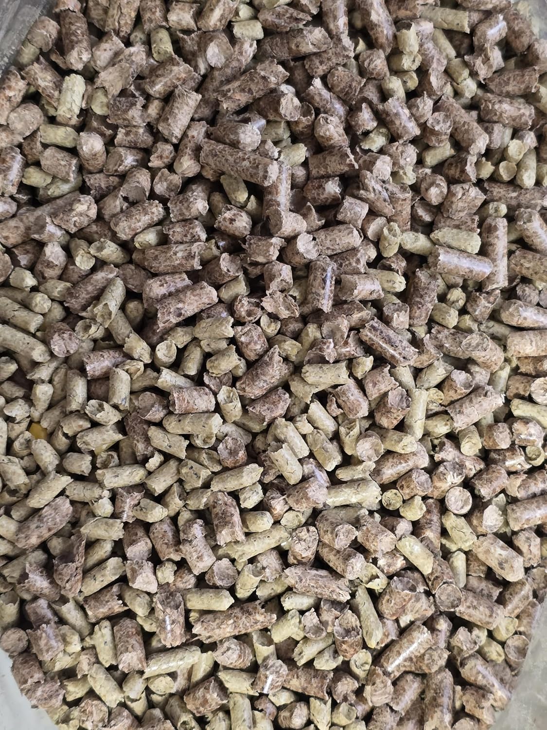 Master's Mix Mushroom Substrate Pellets – 50/50 Hardwood & Soy Hull Blend – High Yield Growing Medium for Gourmet Mushrooms – Fast Colonization for Oyster, Lion's Mane & More (10lb)